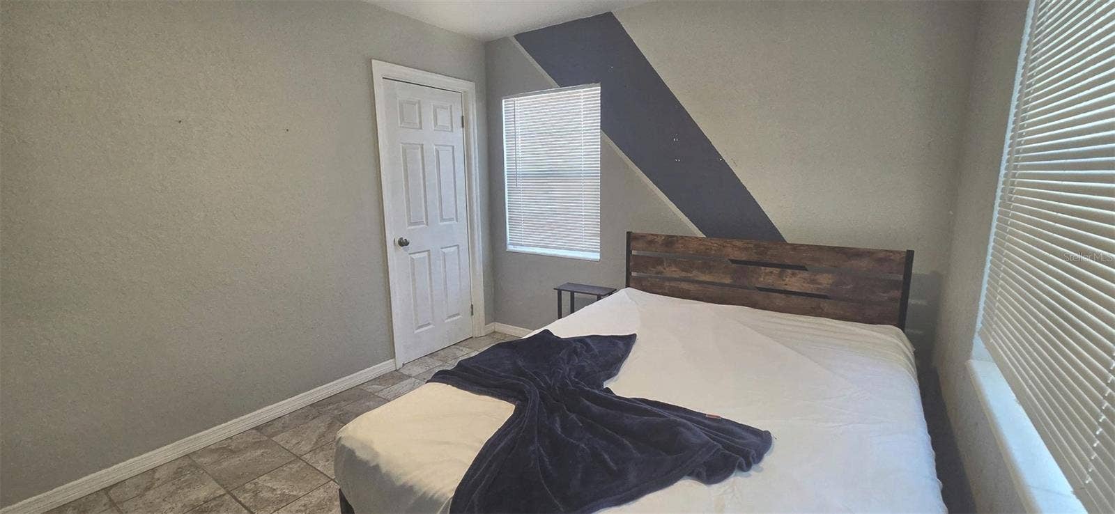 703 AVENUE L SE, Winter Haven, FL 33880 703 AVENUE L SE, Winter Haven, FL 33880