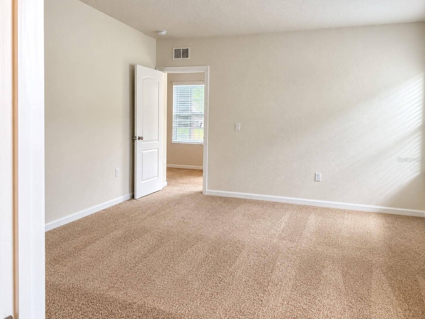 1440 WALLACE MANOR PASS, Winter Haven, FL 33880 1440 WALLACE MANOR PASS, Winter Haven, FL 33880