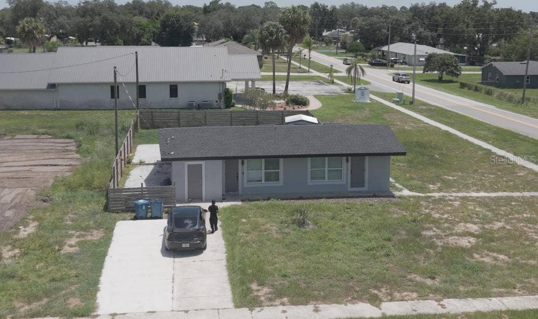 405 ALLAPAHA AVENUE S, Davenport, FL 33837
