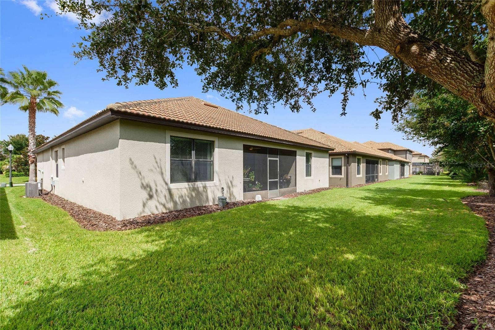 1311 GLENEAGLES LANE, Davenport, FL 33896