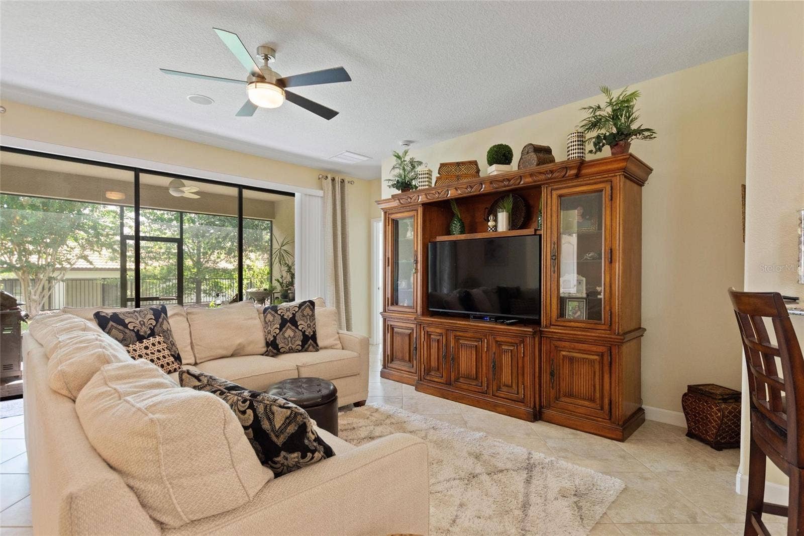 1311 GLENEAGLES LANE, Davenport, FL 33896