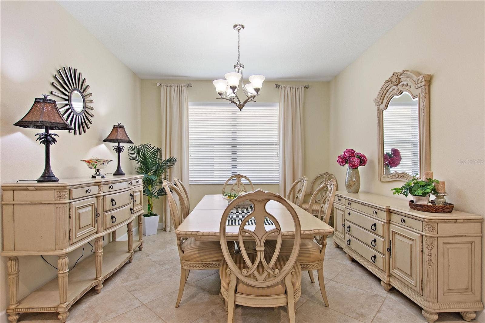 1311 GLENEAGLES LANE, Davenport, FL 33896