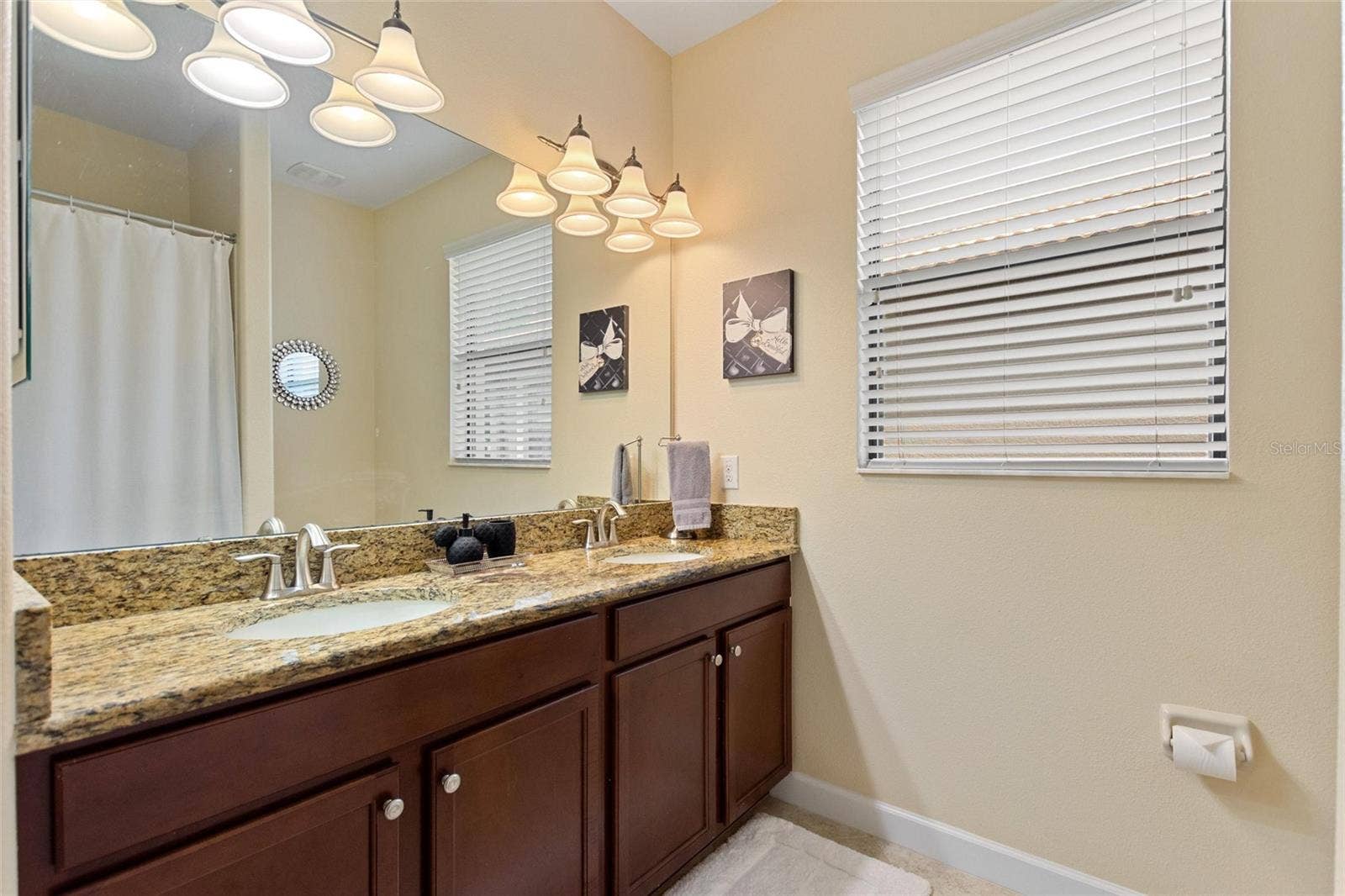 1311 GLENEAGLES LANE, Davenport, FL 33896