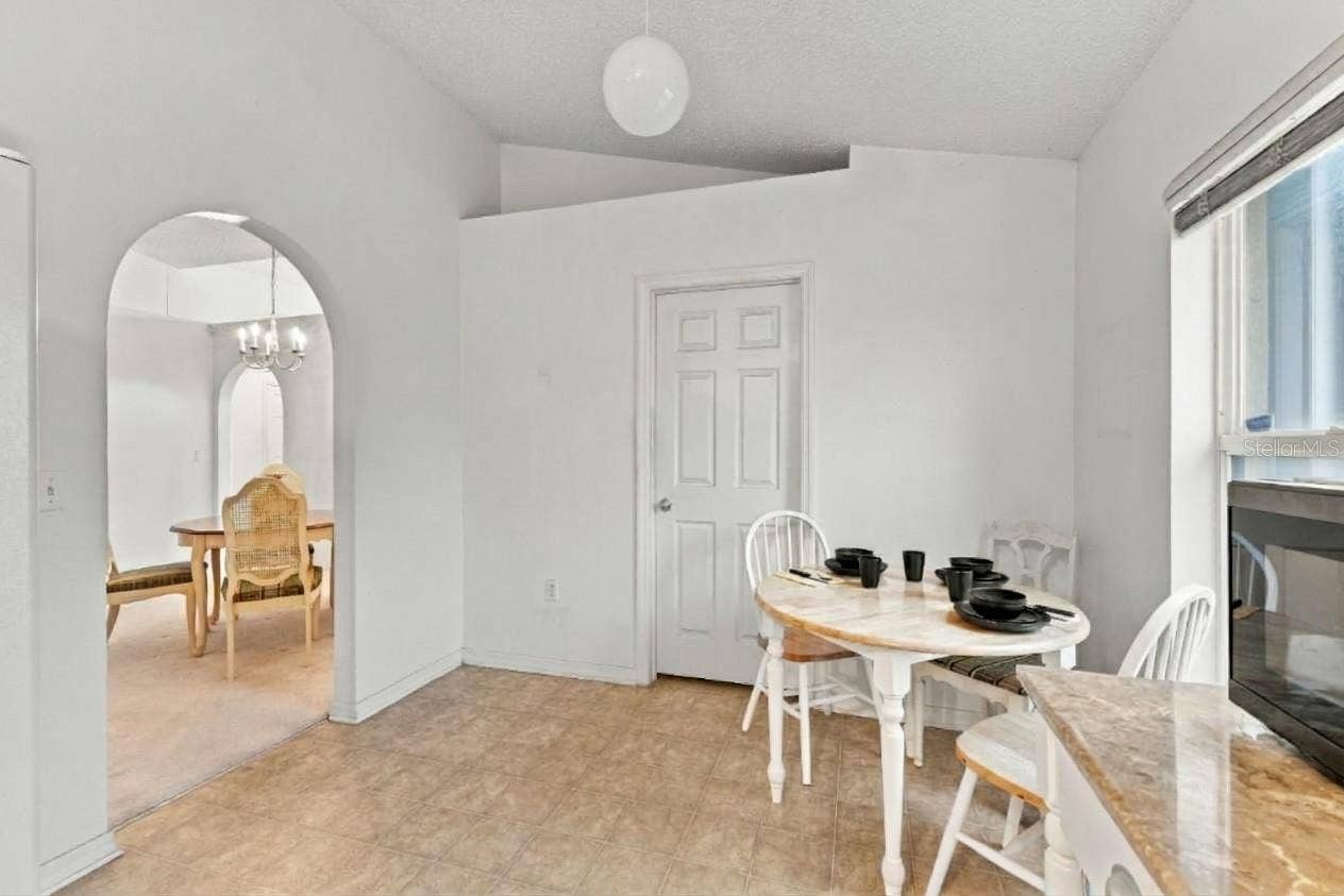 2235 CANOPY DRIVE, Melbourne, FL 32935 2235 CANOPY DRIVE, Melbourne, FL 32935