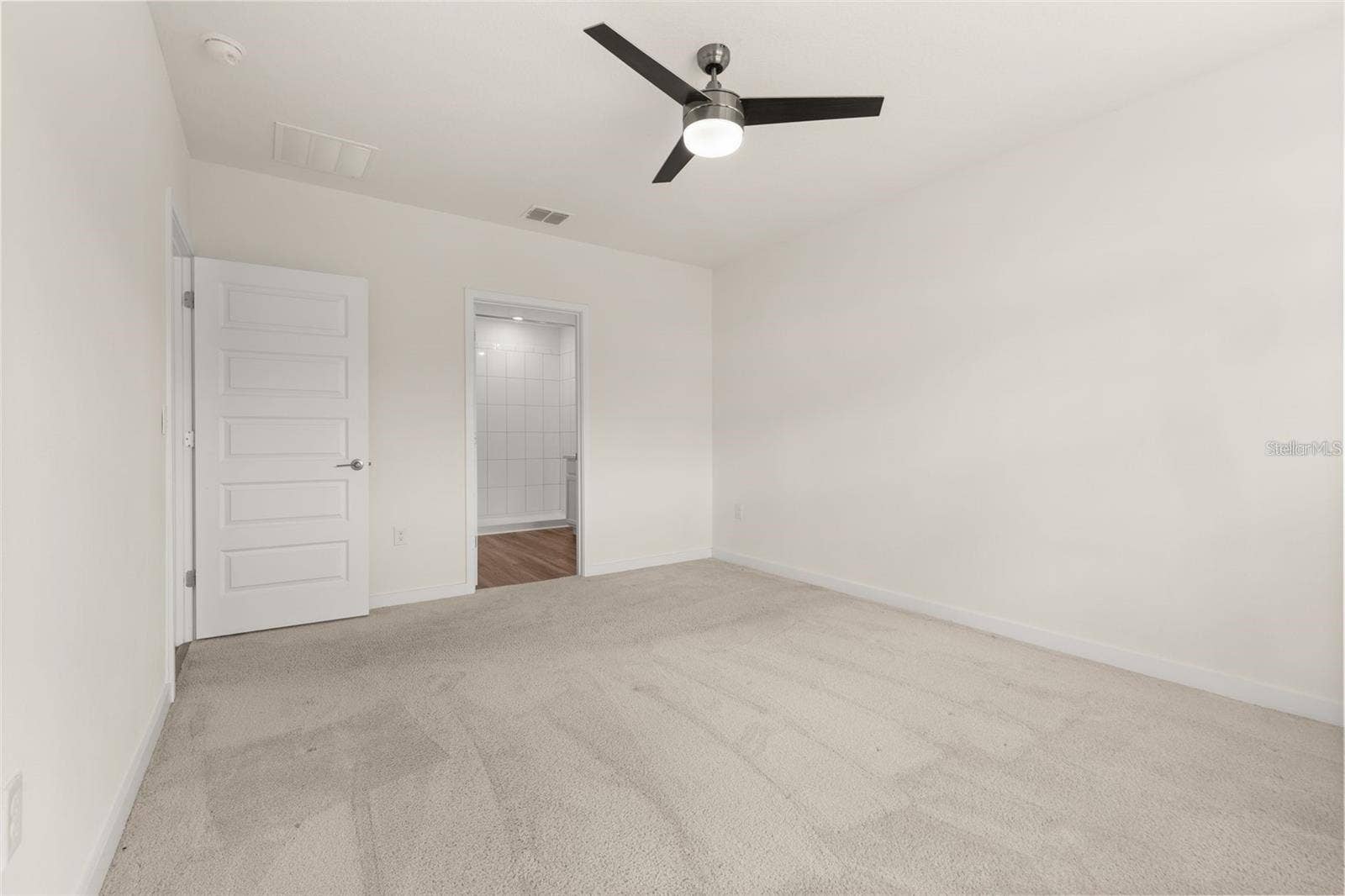 5154 TANA TERRACE, St Cloud, FL 34772 5154 TANA TERRACE, St Cloud, FL 34772