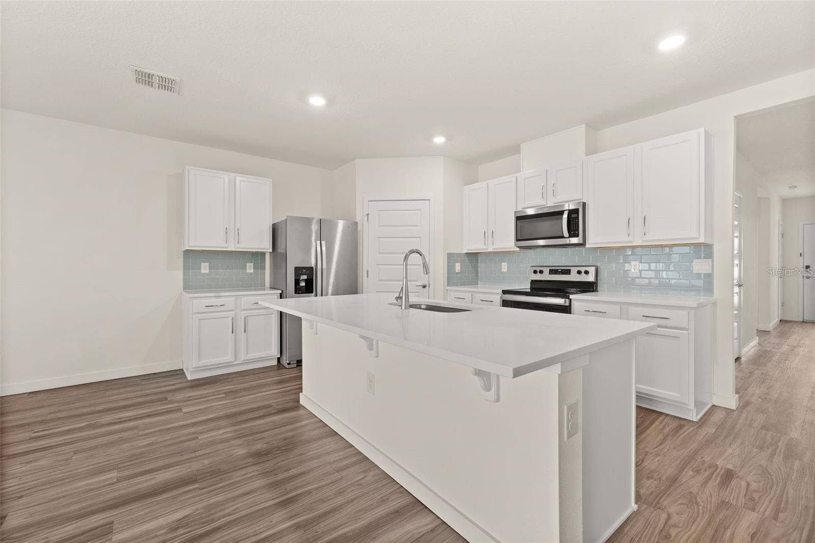 5154 TANA TERRACE, St Cloud, FL 34772 5154 TANA TERRACE, St Cloud, FL 34772