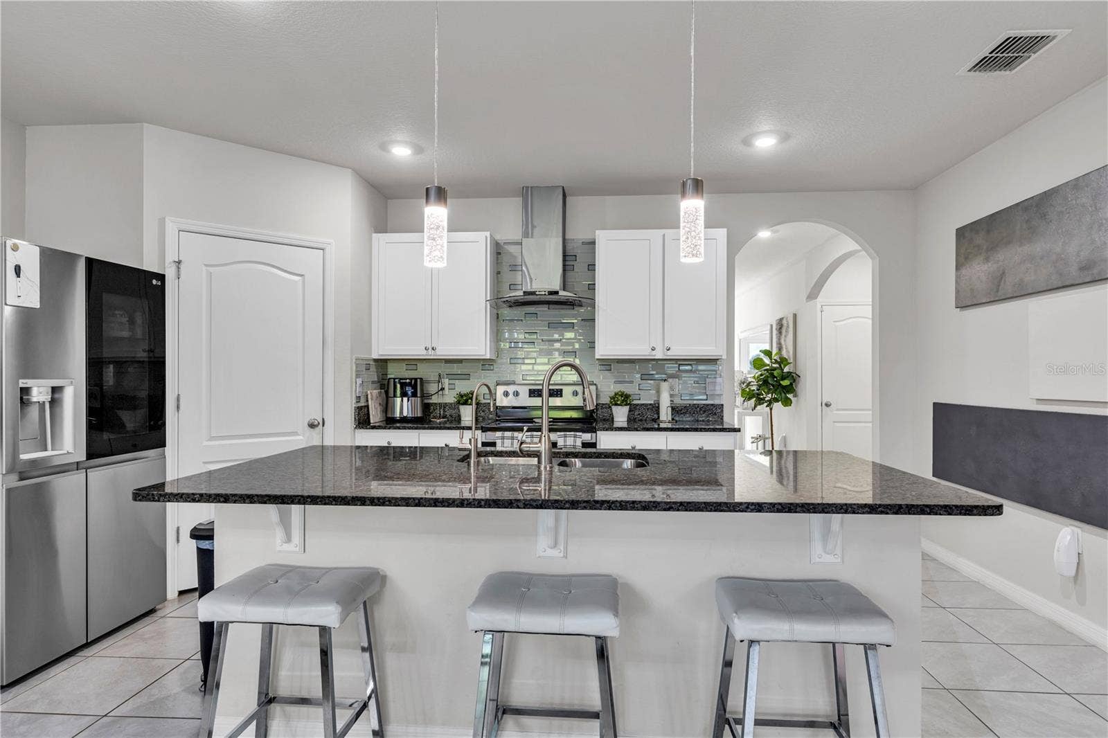 9691 BLACK WALNUT DRIVE, Clermont, FL 34715 9691 BLACK WALNUT DRIVE, Clermont, FL 34715