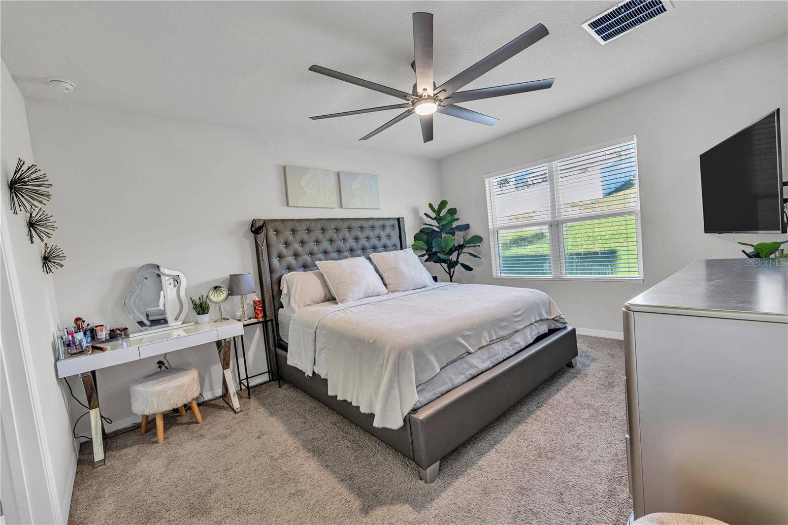 9691 BLACK WALNUT DRIVE, Clermont, FL 34715 9691 BLACK WALNUT DRIVE, Clermont, FL 34715