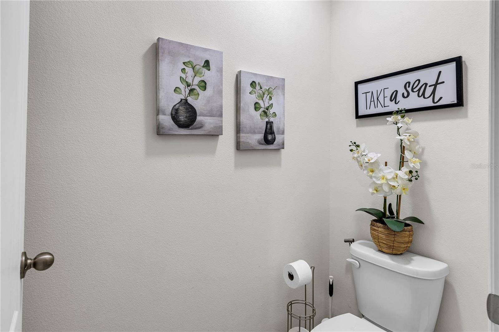 9691 BLACK WALNUT DRIVE, Clermont, FL 34715 9691 BLACK WALNUT DRIVE, Clermont, FL 34715