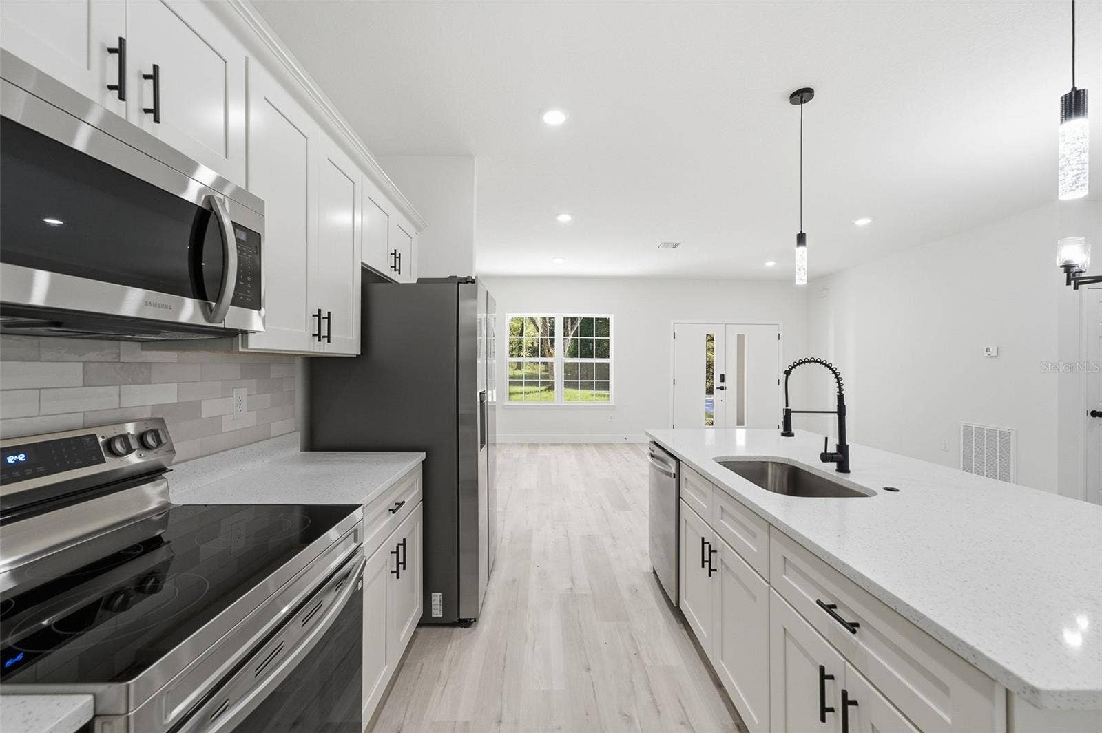 19487 SAINT GEORGE DRIVE, Dunnellon, FL 34432 19487 SAINT GEORGE DRIVE, Dunnellon, FL 34432