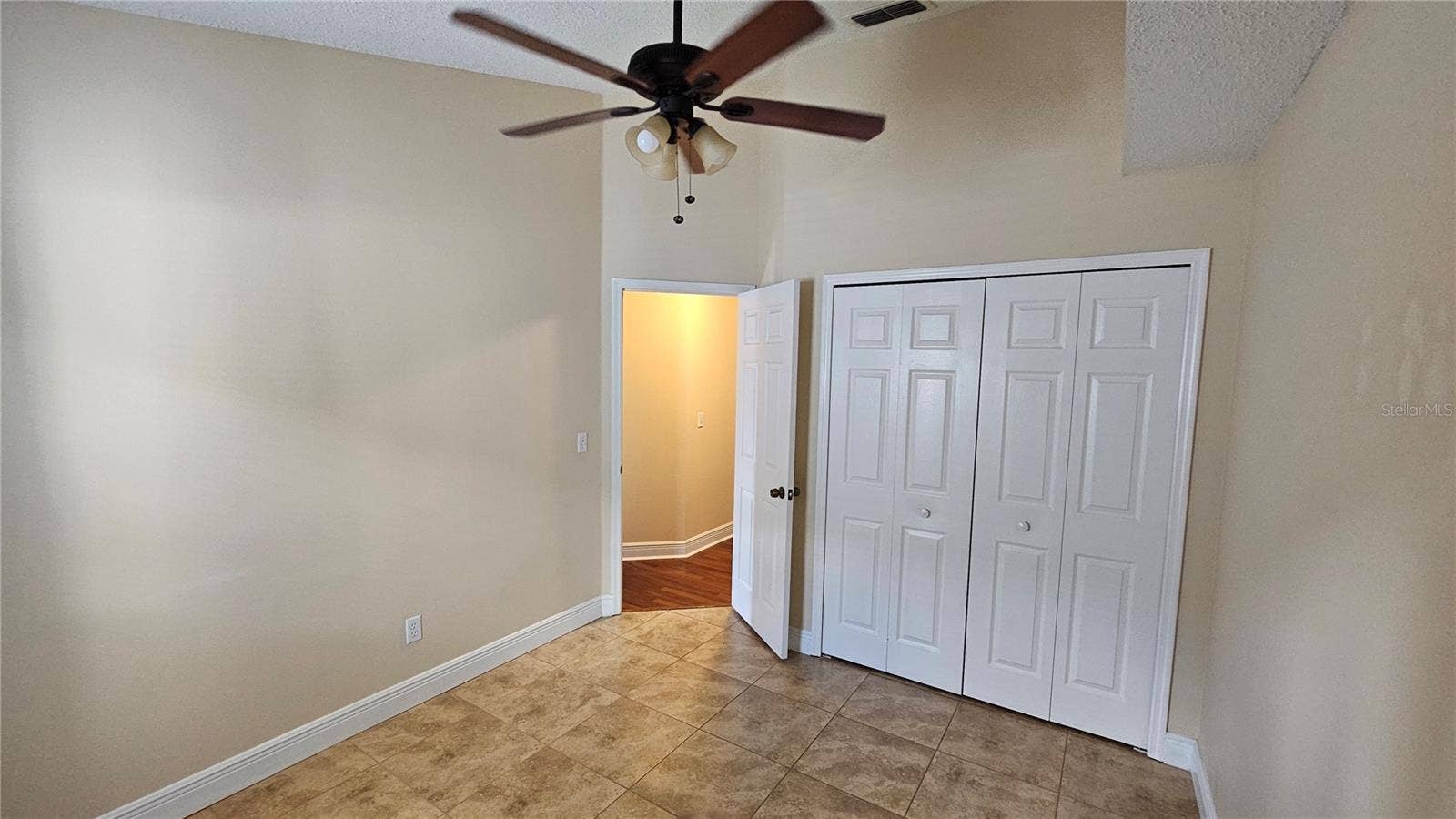 8632 FOLEY DRIVE, Orlando, FL 32825 Bright Bedroom #2 W/Tile Flooring