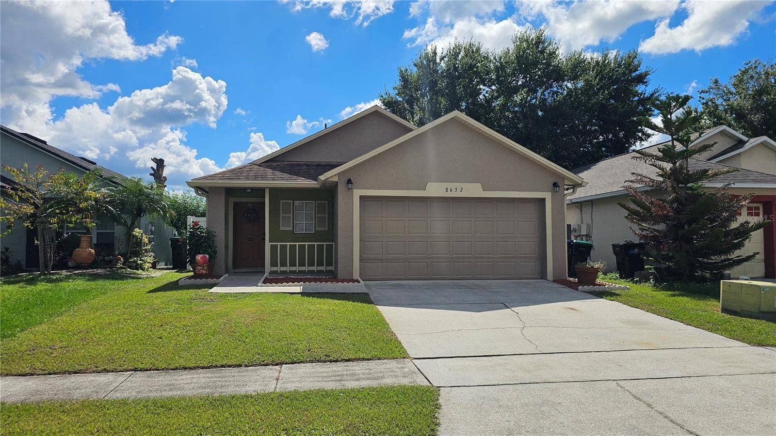8632 FOLEY DRIVE, Orlando, FL 32825 8632 FOLEY DRIVE, Orlando, FL 32825