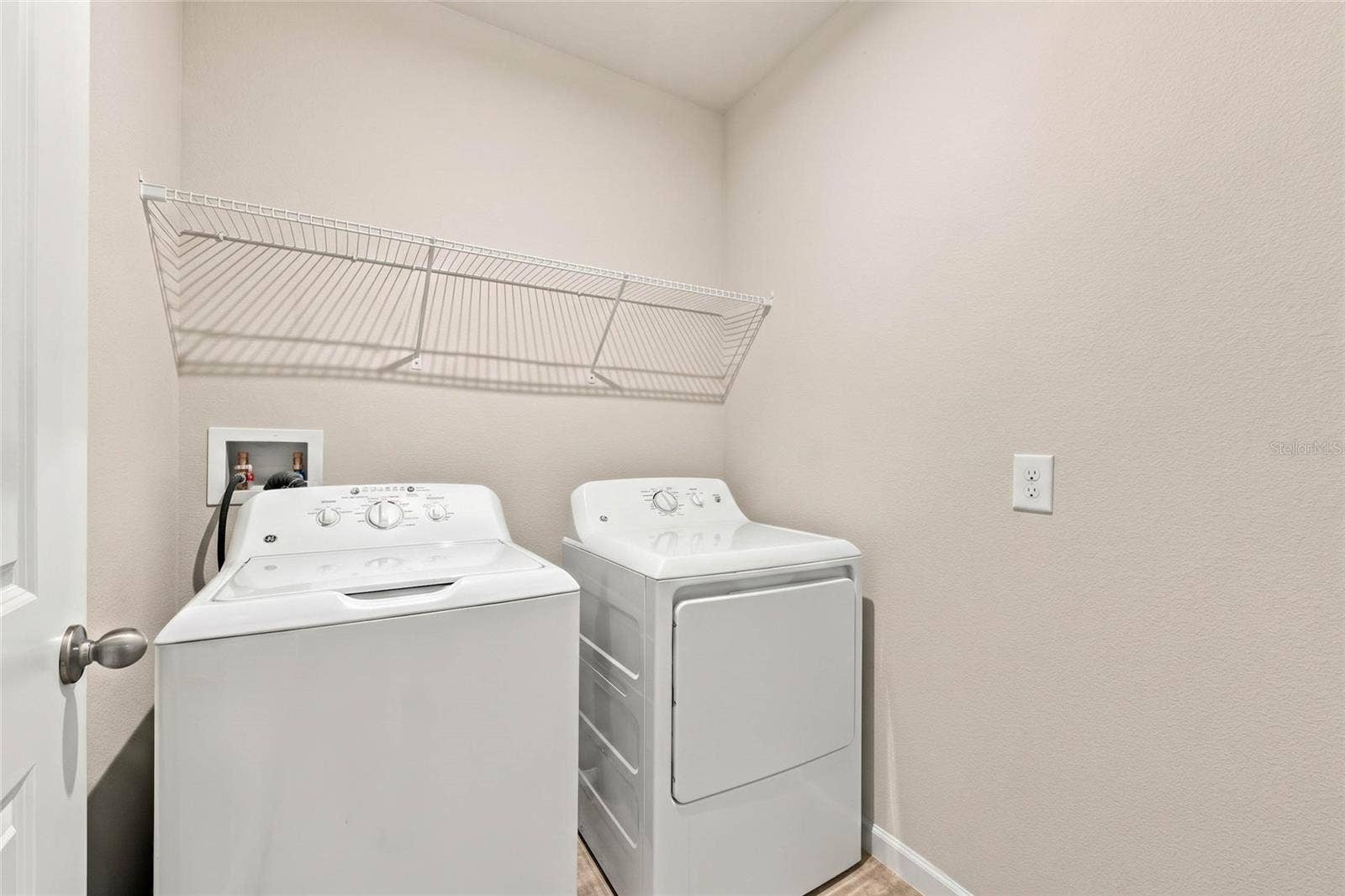 1354 HAINES DRIVE, Winter Haven, FL 33881 1354 HAINES DRIVE, Winter Haven, FL 33881