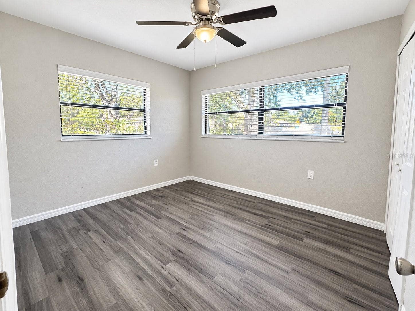 4692 BARLEY STREET, Orlando, FL 32811 4692 BARLEY STREET, Orlando, FL 32811