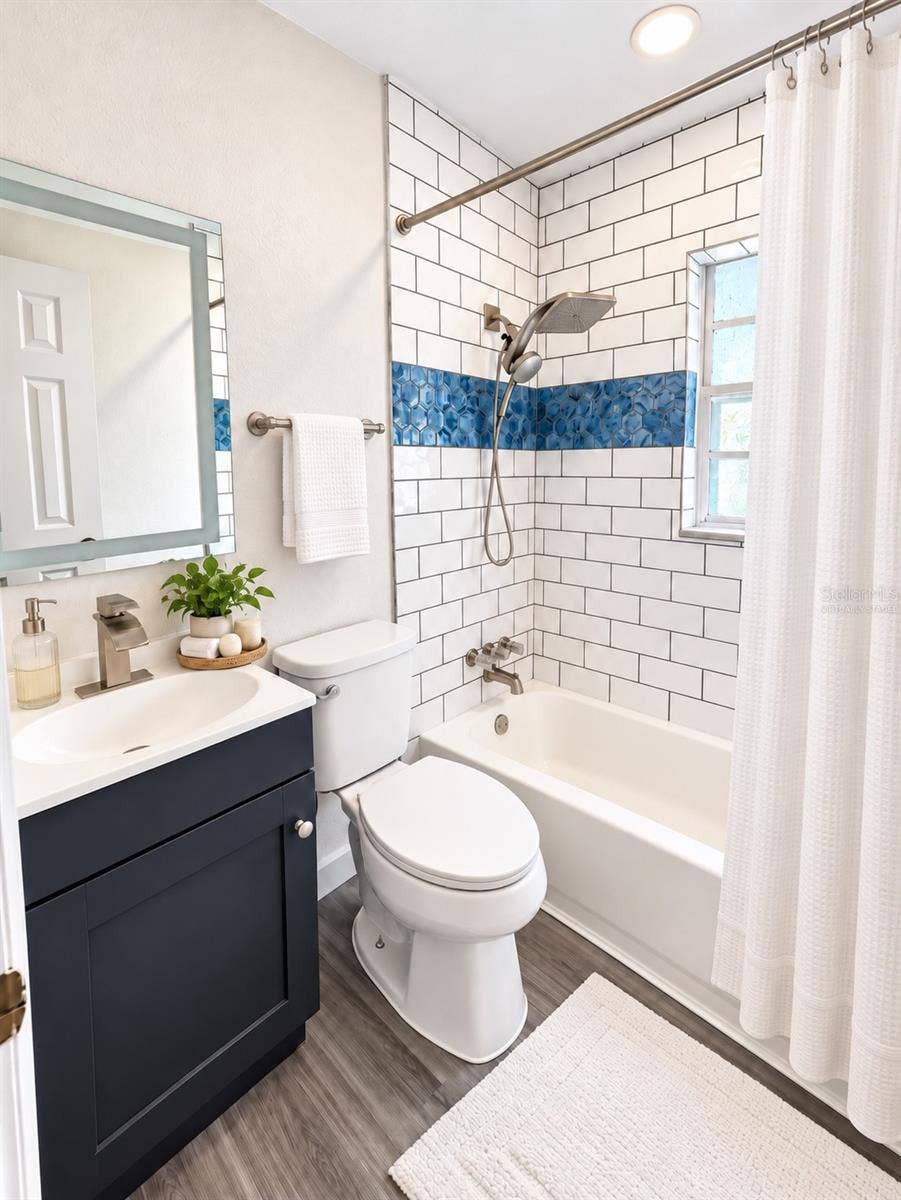 4692 BARLEY STREET, Orlando, FL 32811 Virtually Staged