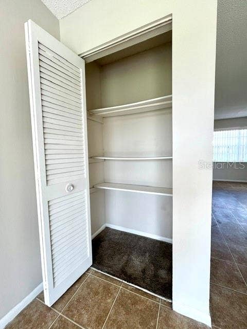 5325 CURRY FORD ROAD, #B205, Orlando, FL 32812 Pantry