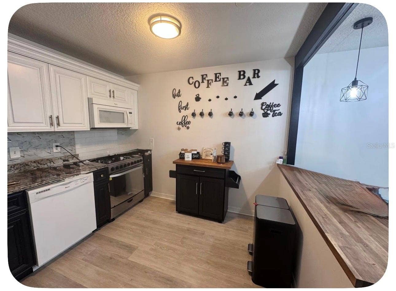 2026 BASIL, Orlando, FL 32837 kitchen