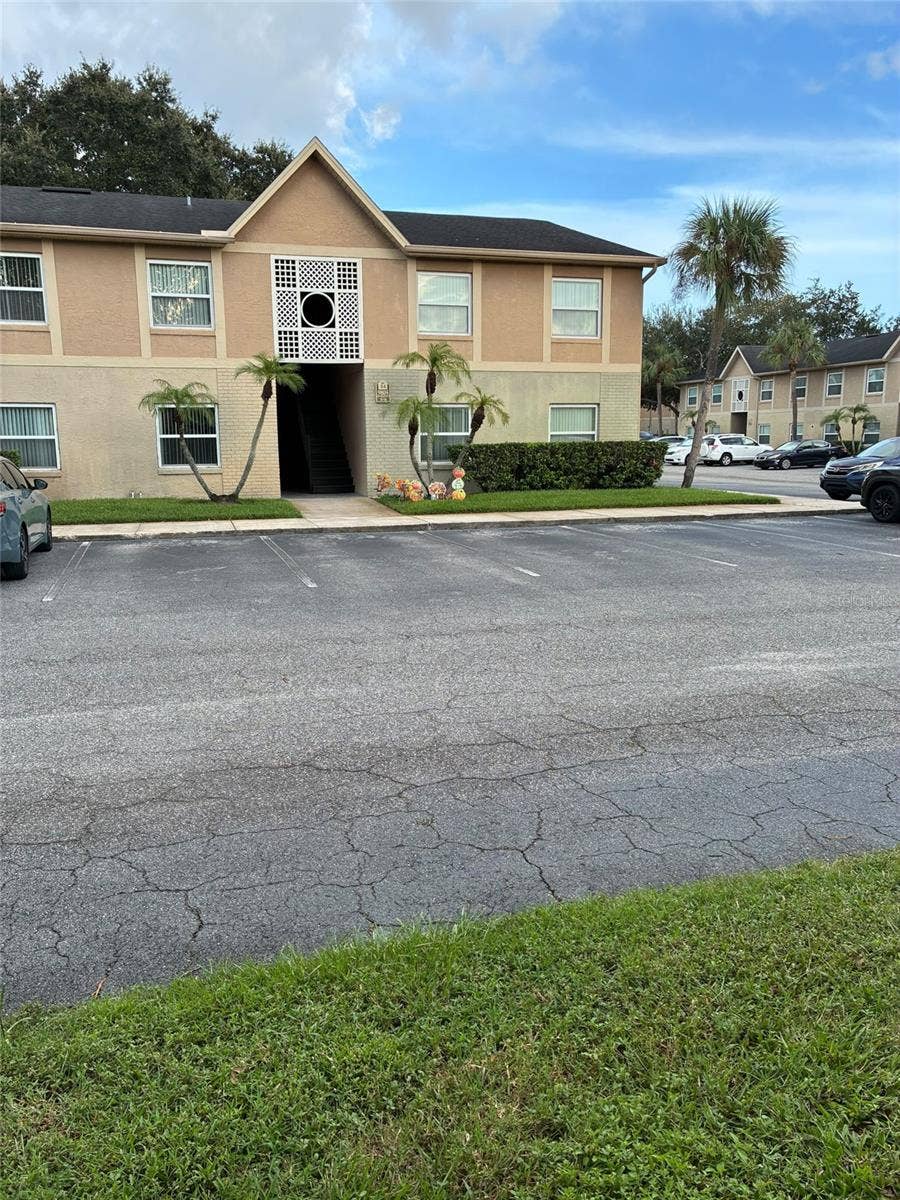 Property photo for Orlando, FL