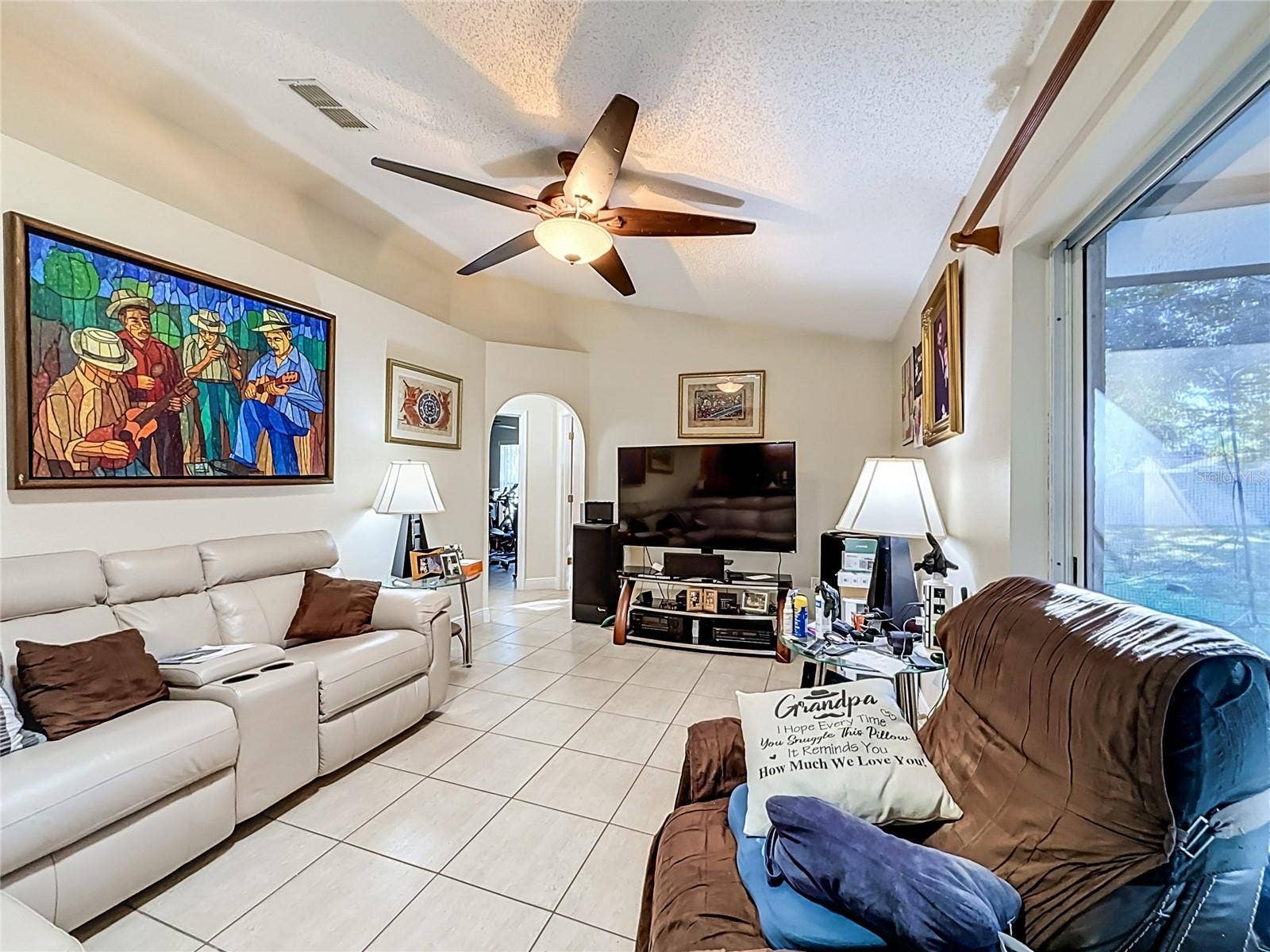 564 BRIMMING LAKE ROAD, Minneola, FL 34715 564 BRIMMING LAKE ROAD, Minneola, FL 34715