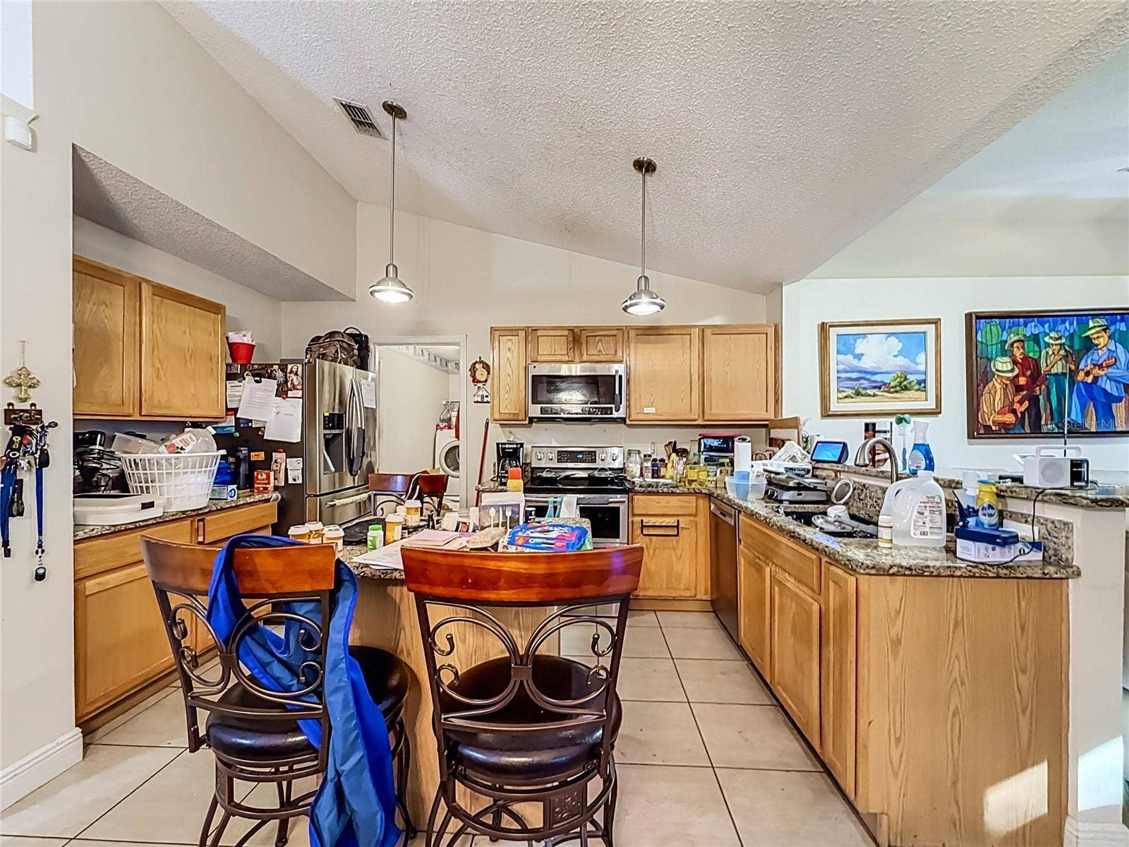 564 BRIMMING LAKE ROAD, Minneola, FL 34715 564 BRIMMING LAKE ROAD, Minneola, FL 34715