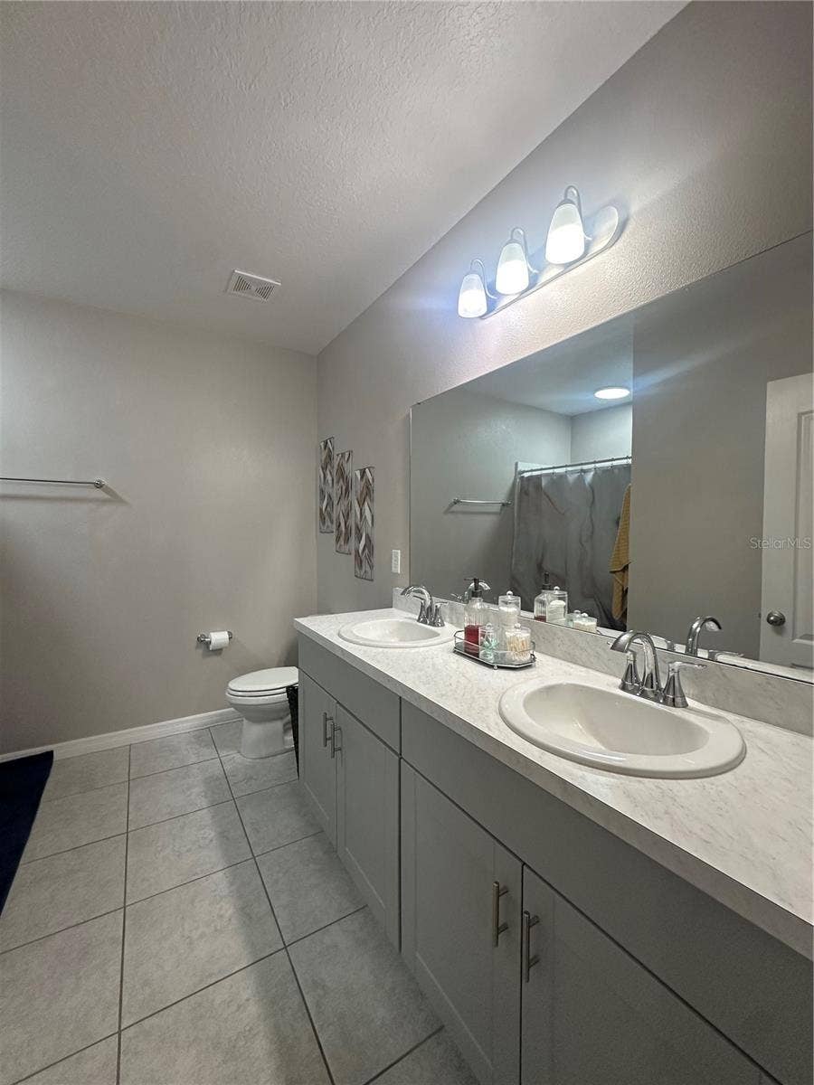 80 ZINNIA LANE E, Poinciana, FL 34759