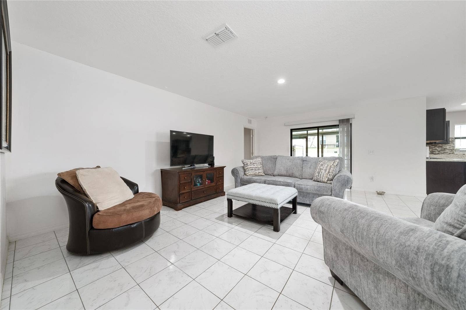 1606 STEELY DRIVE, Dundee, FL 33838 1606 STEELY DRIVE, Dundee, FL 33838