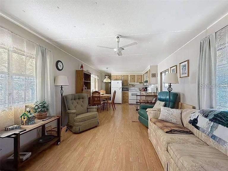 213 LAKESIDE RANCH CIRCLE, Winter Haven, FL 33881 213 LAKESIDE RANCH CIRCLE, Winter Haven, FL 33881