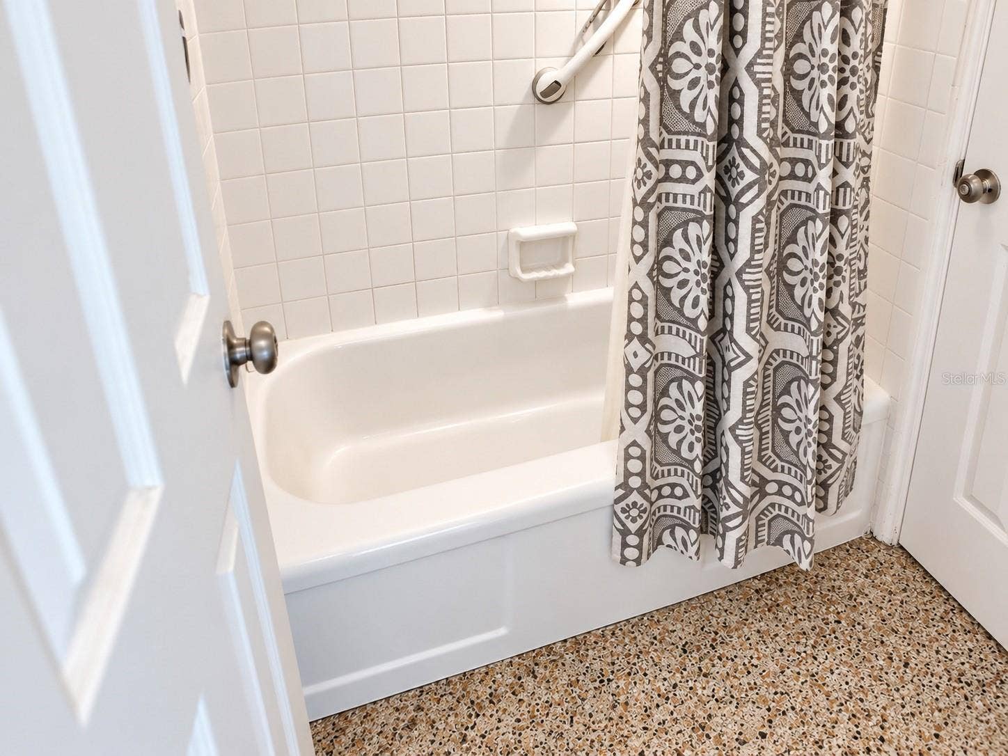 virtual staging