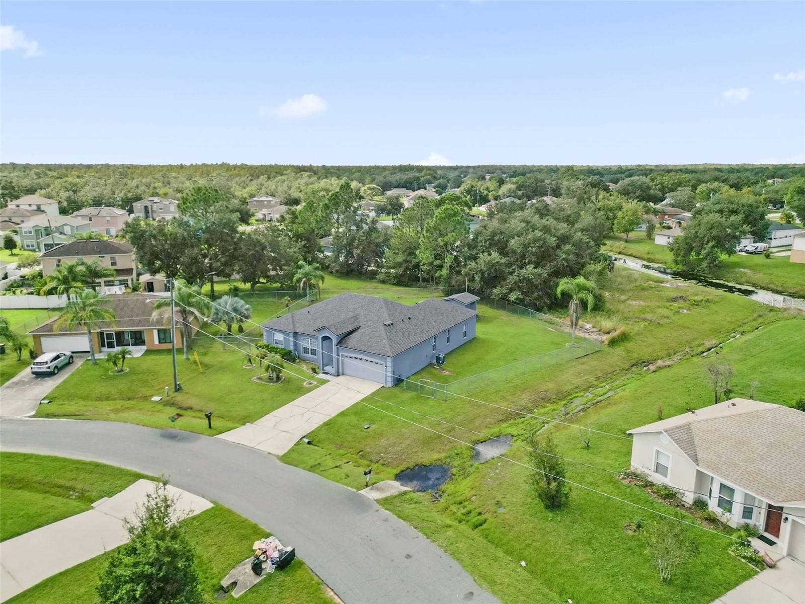 633 LINNET COURT, Kissimmee, FL 34759 633 LINNET COURT, Kissimmee, FL 34759