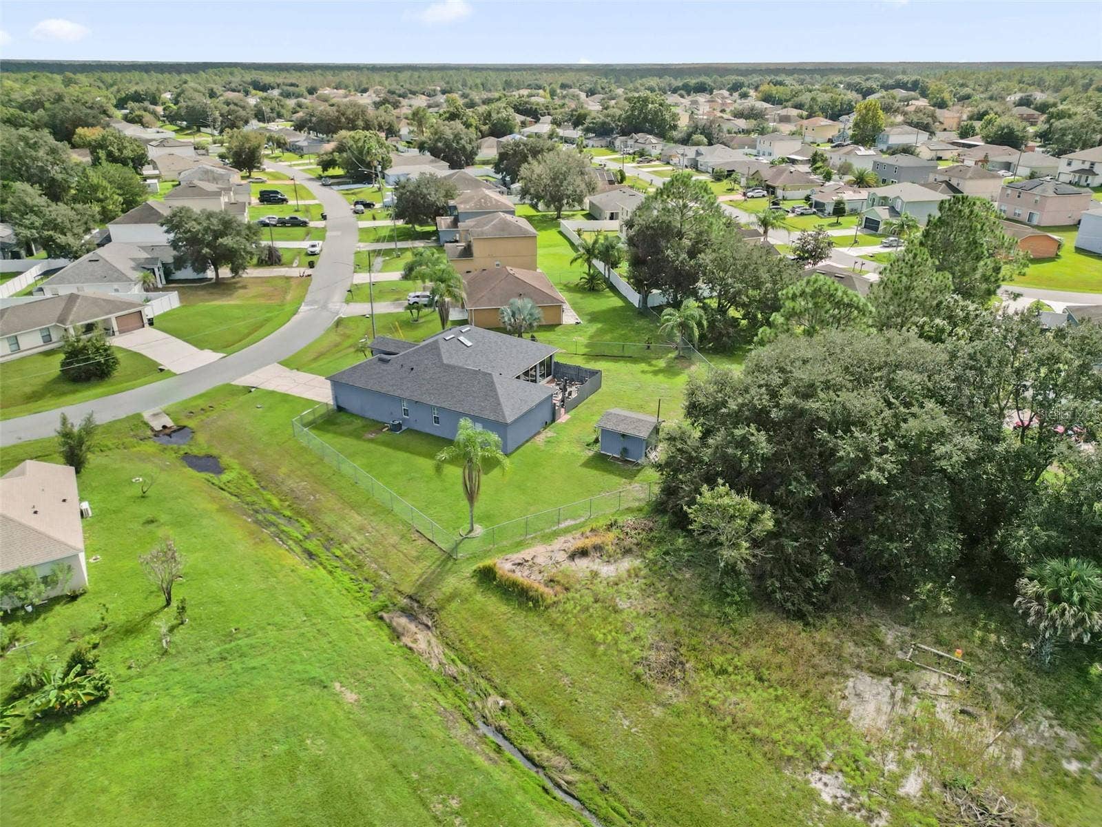 633 LINNET COURT, Kissimmee, FL 34759 633 LINNET COURT, Kissimmee, FL 34759