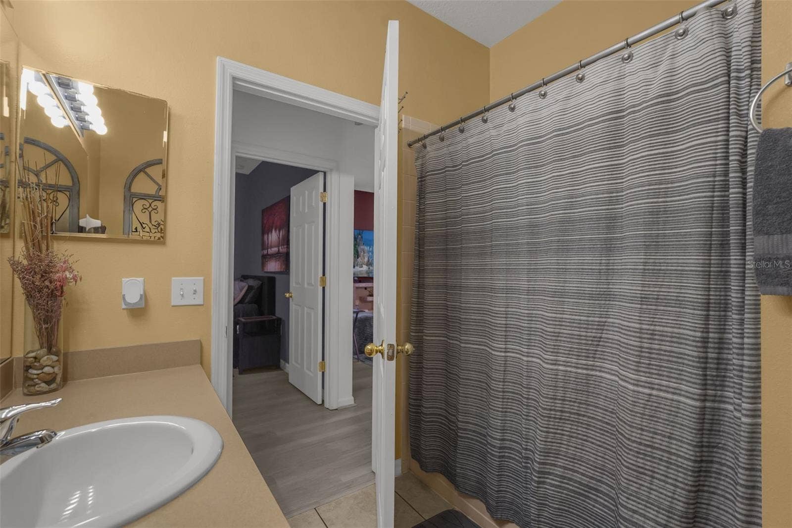 633 LINNET COURT, Kissimmee, FL 34759 633 LINNET COURT, Kissimmee, FL 34759