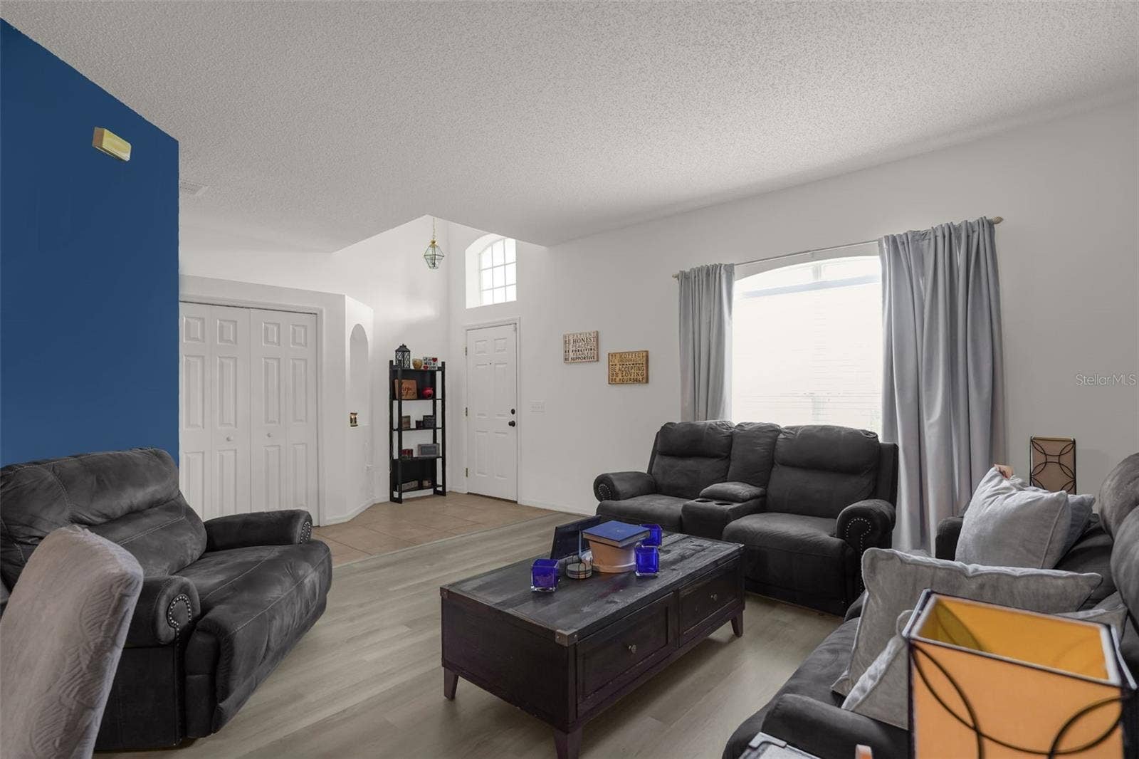 633 LINNET COURT, Kissimmee, FL 34759 633 LINNET COURT, Kissimmee, FL 34759
