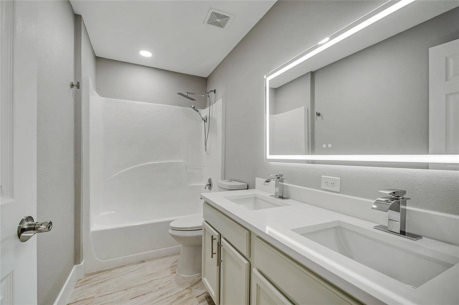 1838 ASHTON PARK PLACE, St Cloud, FL 34771 1838 ASHTON PARK PLACE, St Cloud, FL 34771