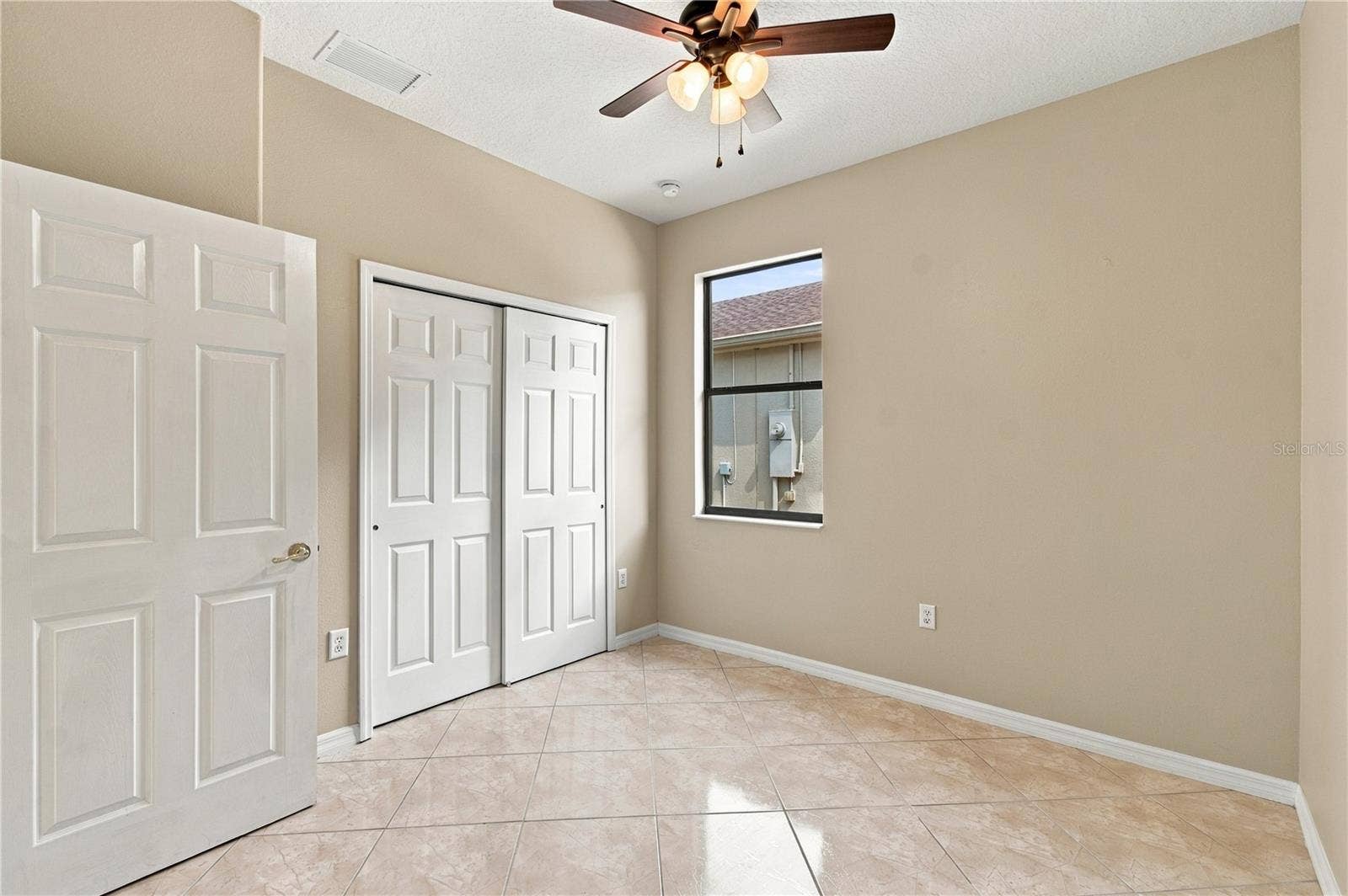 864 GRAND CANAL DR, Poinciana, FL 34759 864 GRAND CANAL DR, Poinciana, FL 34759