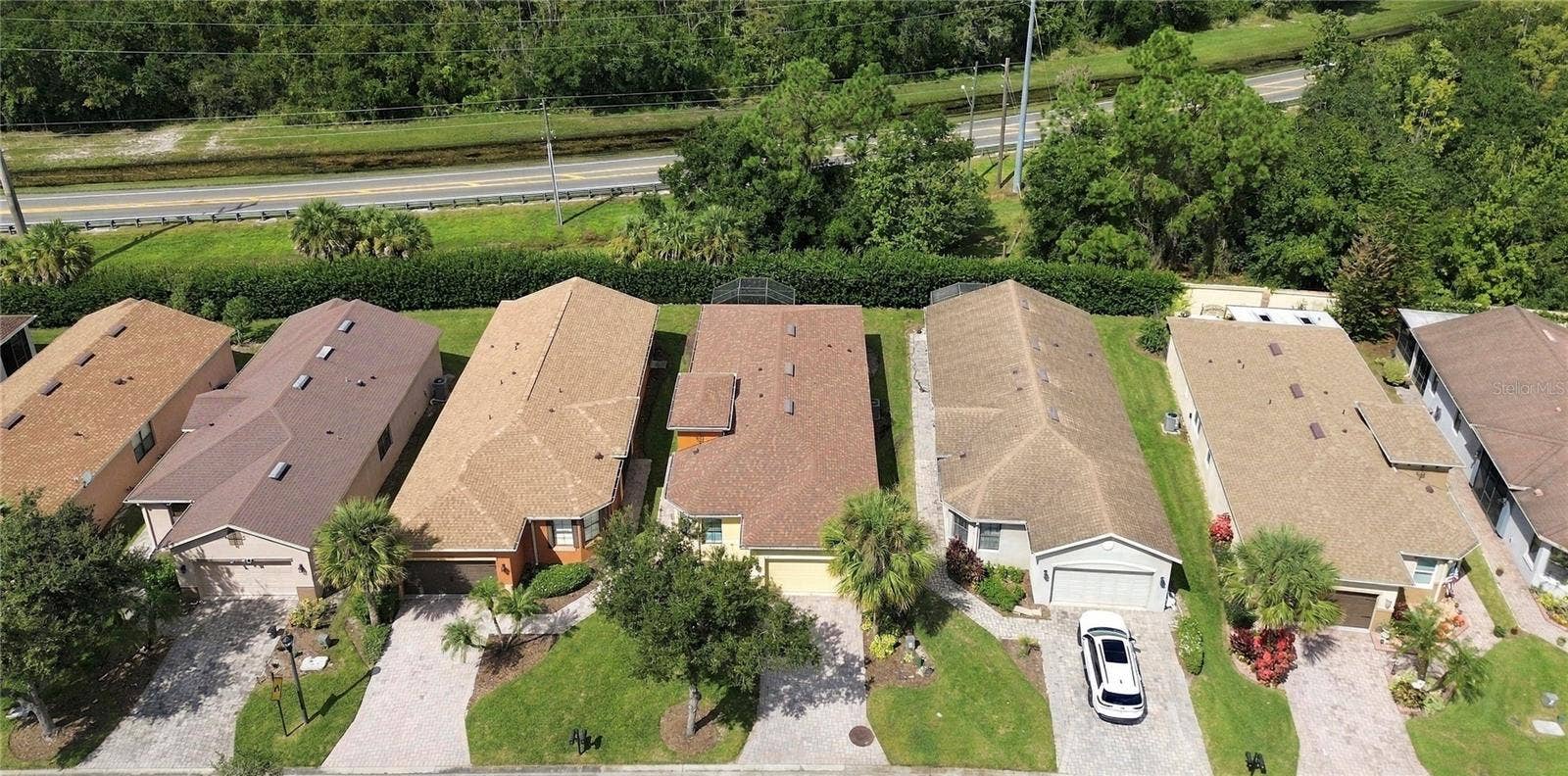 864 GRAND CANAL DR, Poinciana, FL 34759 864 GRAND CANAL DR, Poinciana, FL 34759