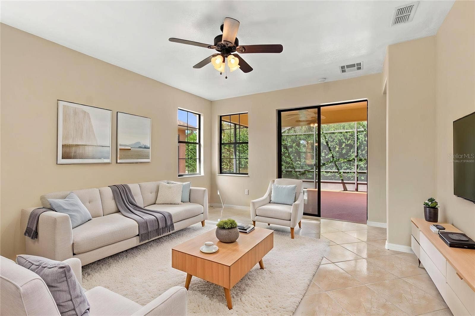 864 GRAND CANAL DR, Poinciana, FL 34759 virtually Staged