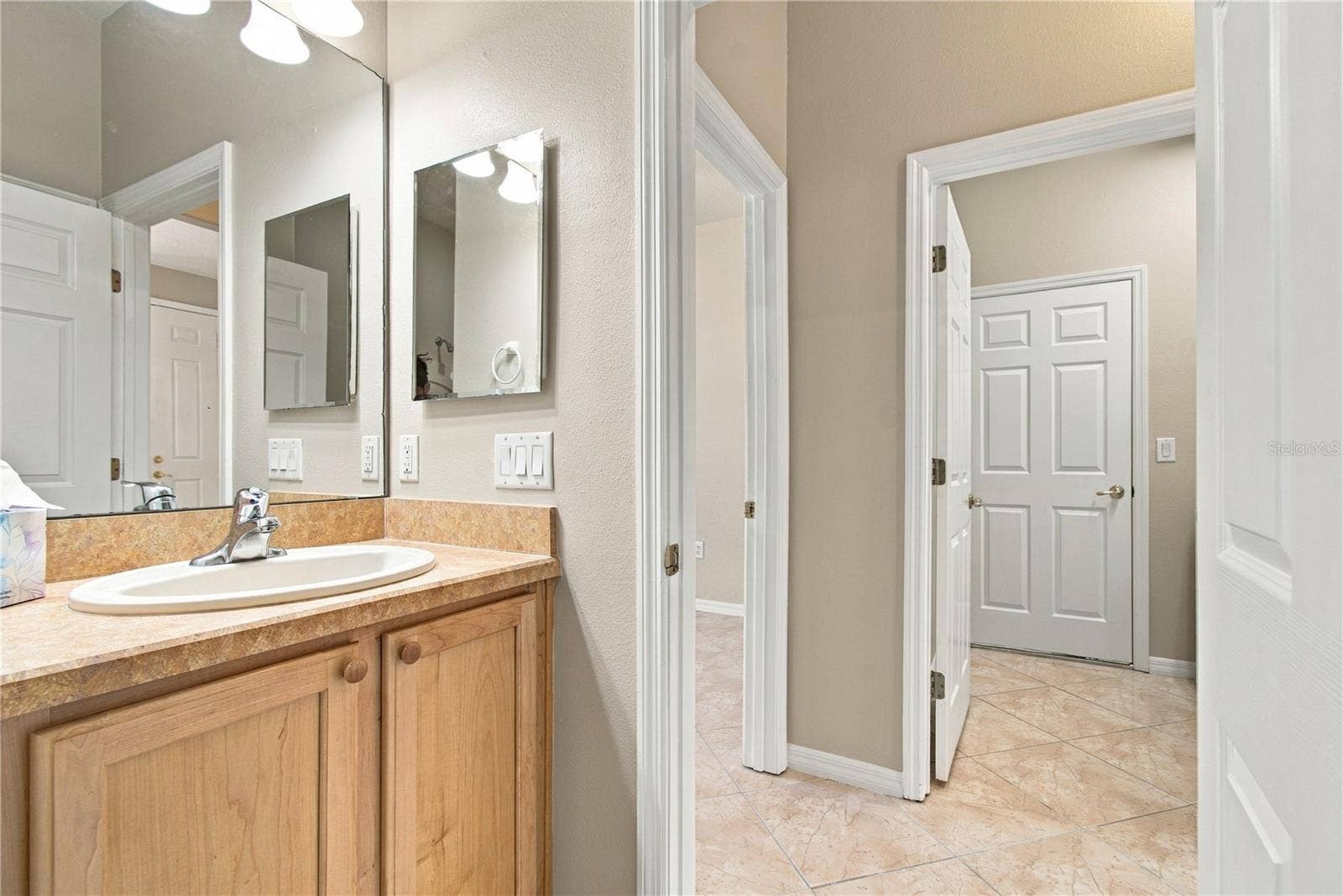 864 GRAND CANAL DR, Poinciana, FL 34759 864 GRAND CANAL DR, Poinciana, FL 34759
