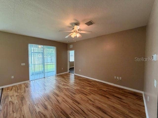 633 HIGHLAND MEADOWS AVENUE, Davenport, FL 33837 633 HIGHLAND MEADOWS AVENUE, Davenport, FL 33837