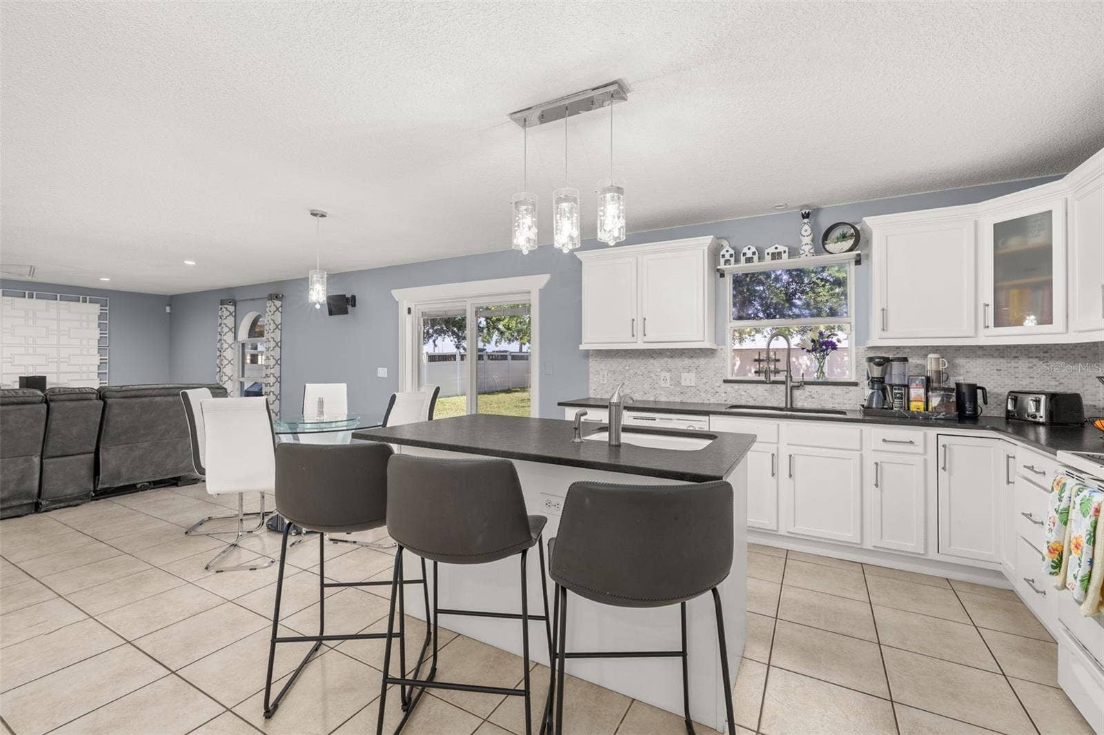 5253 SUNSET CANYON DRIVE, Kissimmee, FL 34758 5253 SUNSET CANYON DRIVE, Kissimmee, FL 34758