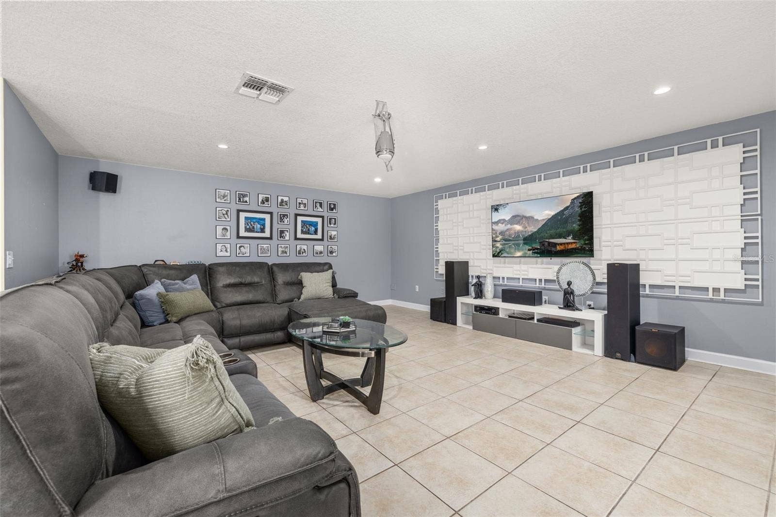 5253 SUNSET CANYON DRIVE, Kissimmee, FL 34758 5253 SUNSET CANYON DRIVE, Kissimmee, FL 34758