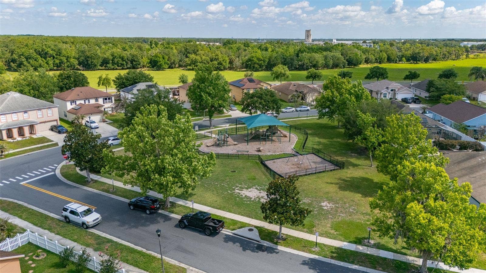 5253 SUNSET CANYON DRIVE, Kissimmee, FL 34758 5253 SUNSET CANYON DRIVE, Kissimmee, FL 34758