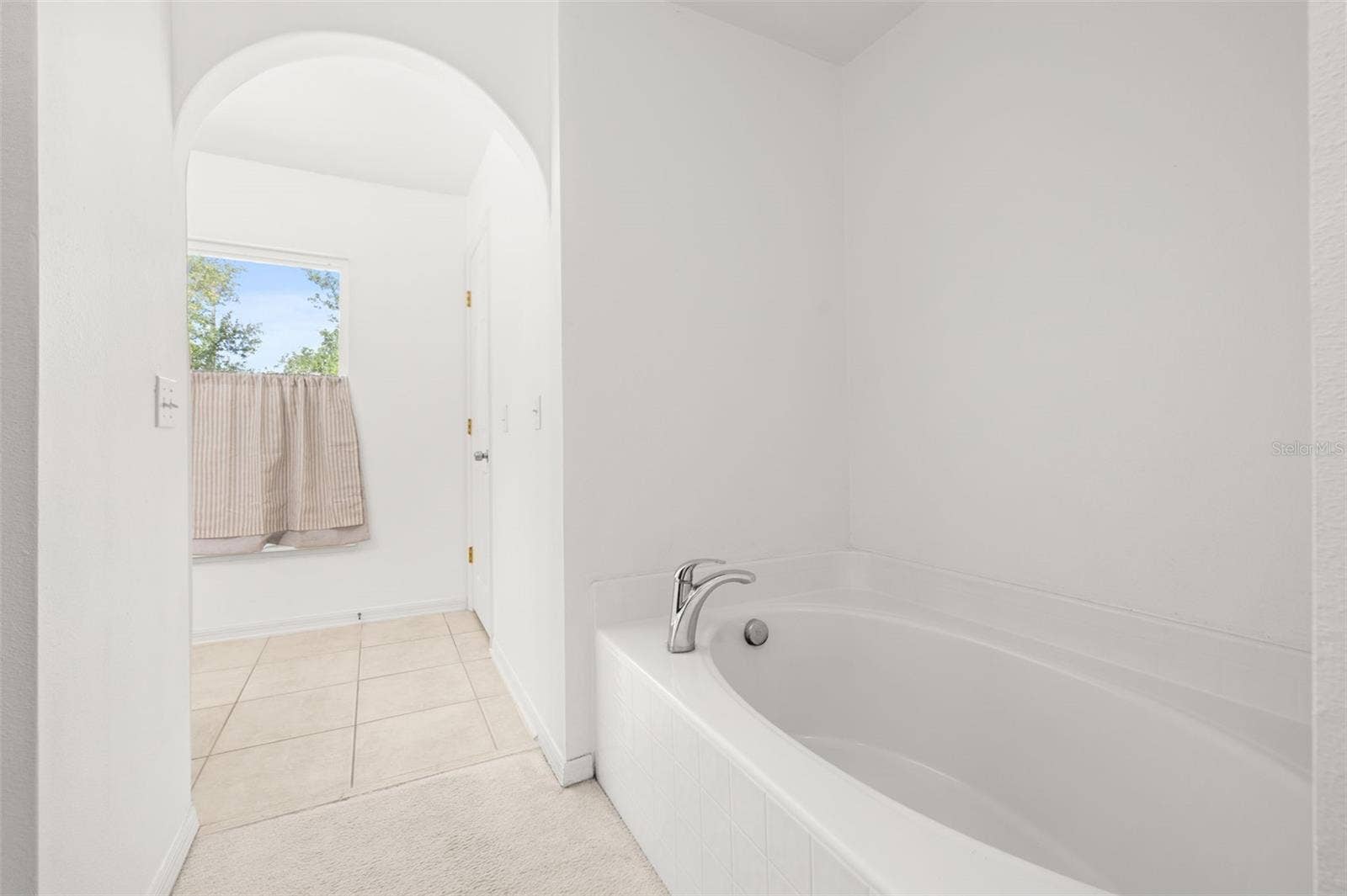 5253 SUNSET CANYON DRIVE, Kissimmee, FL 34758 5253 SUNSET CANYON DRIVE, Kissimmee, FL 34758