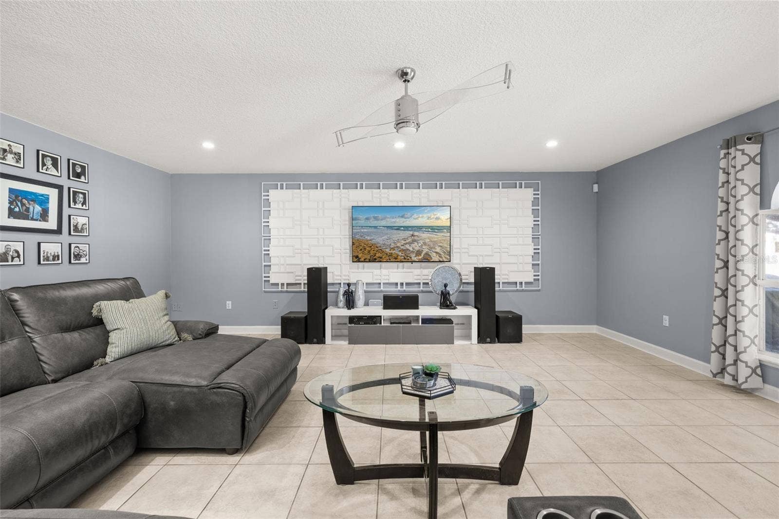 5253 SUNSET CANYON DRIVE, Kissimmee, FL 34758 5253 SUNSET CANYON DRIVE, Kissimmee, FL 34758