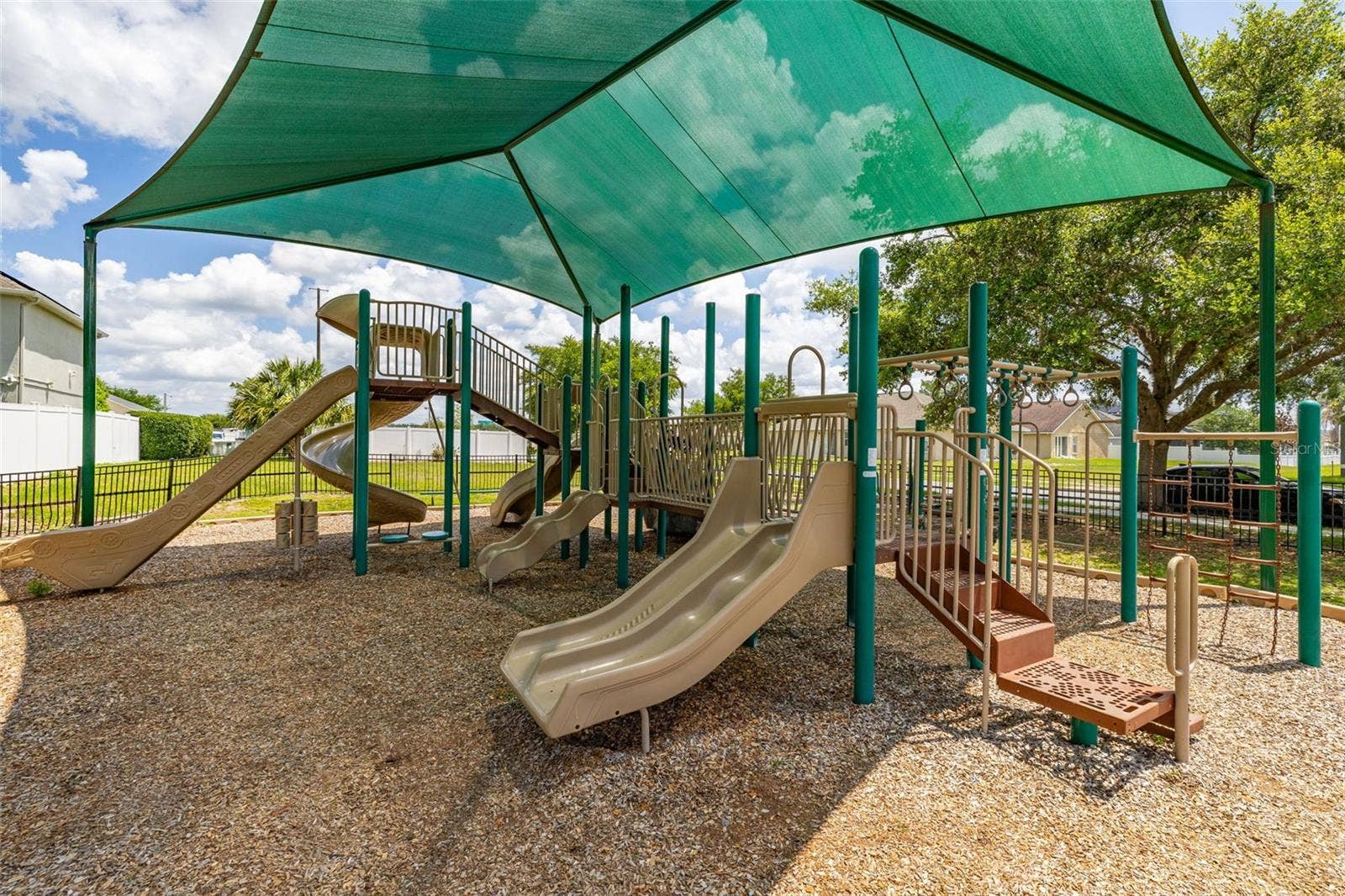 5253 SUNSET CANYON DRIVE, Kissimmee, FL 34758 5253 SUNSET CANYON DRIVE, Kissimmee, FL 34758