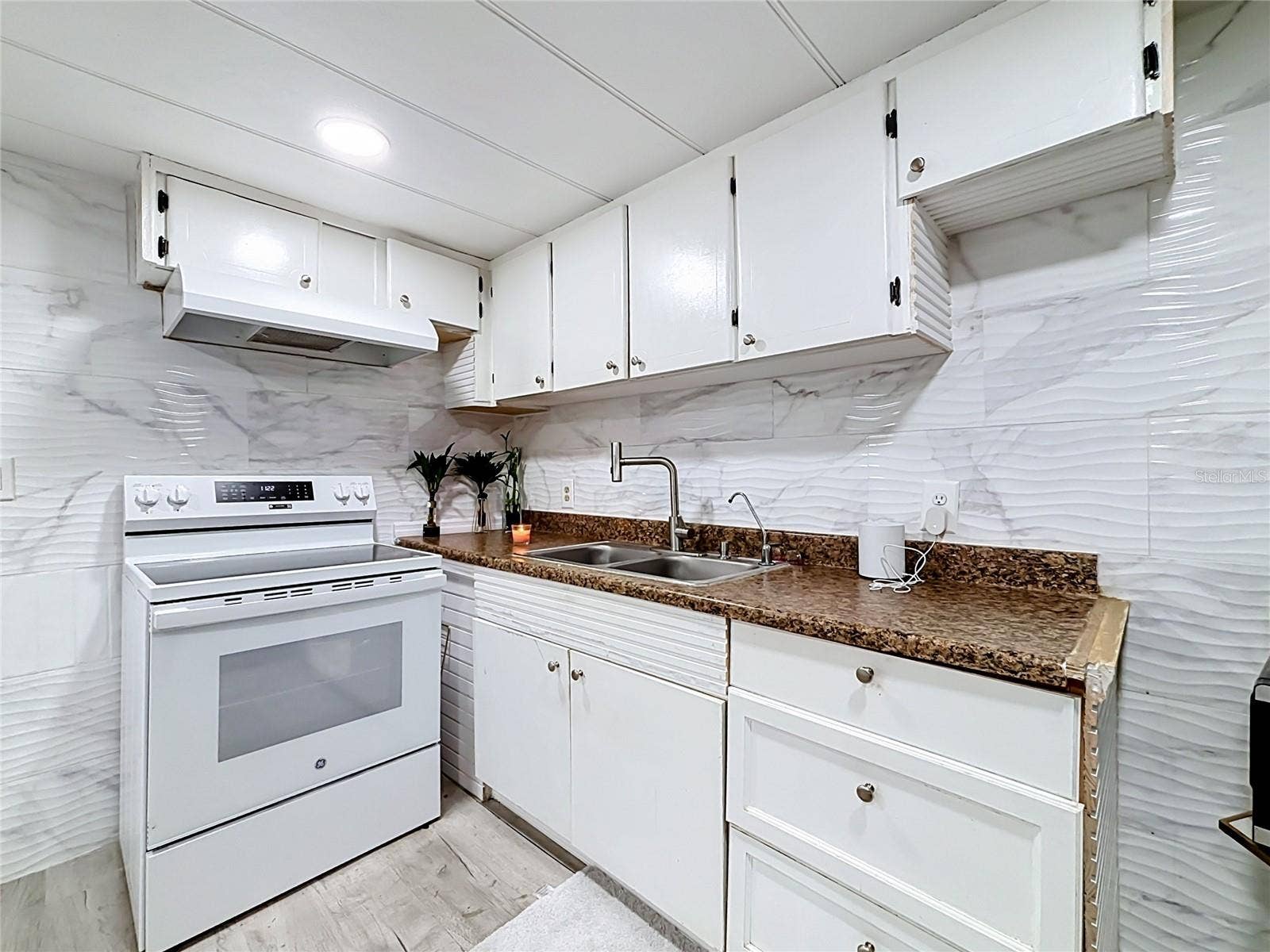 1726 FLINT DRIVE, Auburndale, FL 33823 1726 FLINT DRIVE, Auburndale, FL 33823