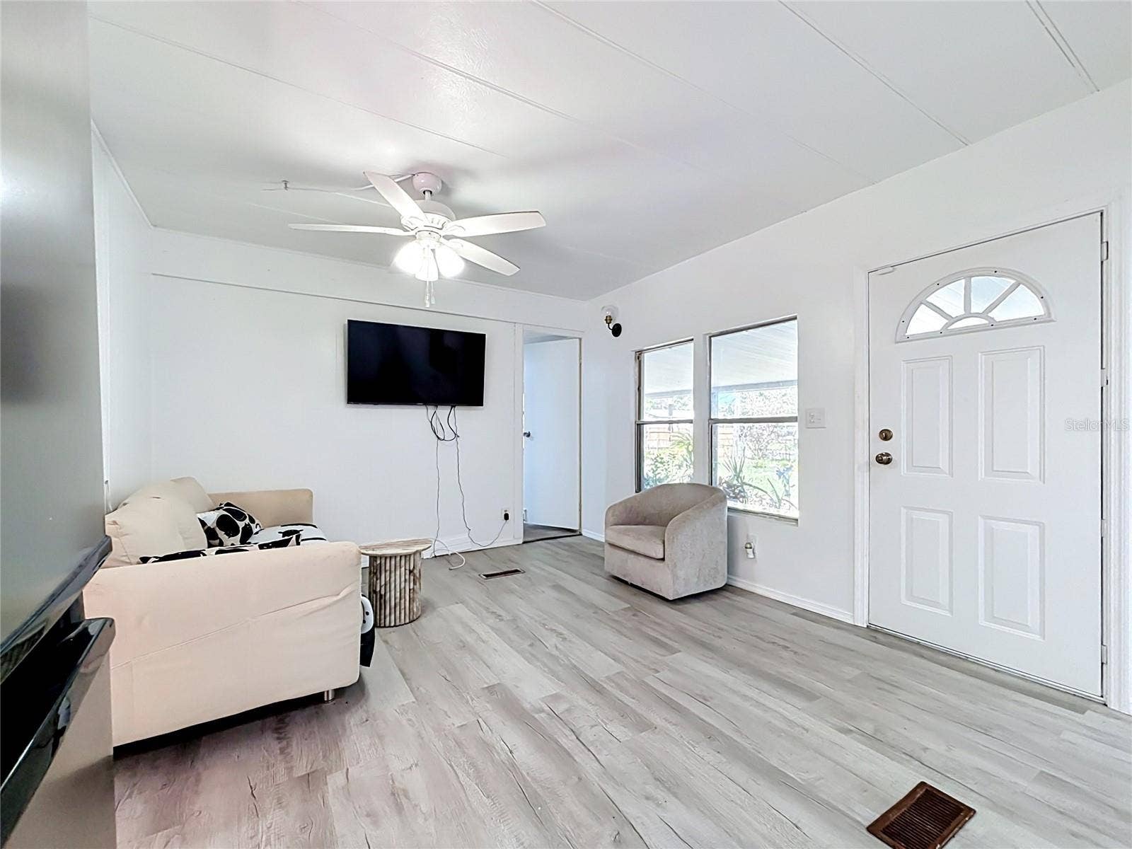 1726 FLINT DRIVE, Auburndale, FL 33823 1726 FLINT DRIVE, Auburndale, FL 33823