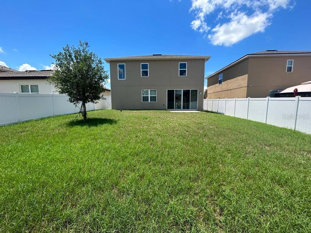 680 MEADOW POINTE DRIVE, Haines City, FL 33844 680 MEADOW POINTE DRIVE, Haines City, FL 33844