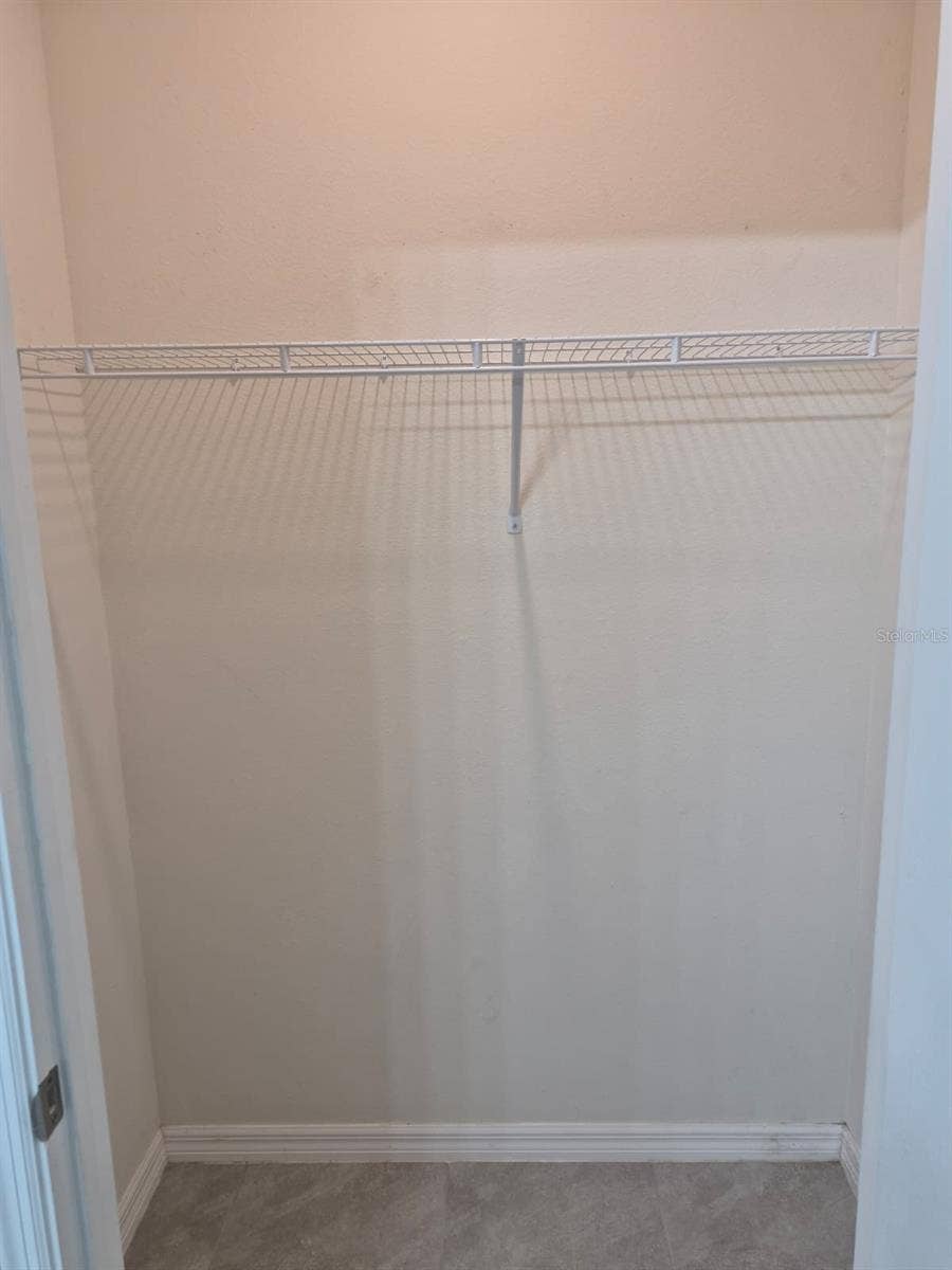 Walking Closet