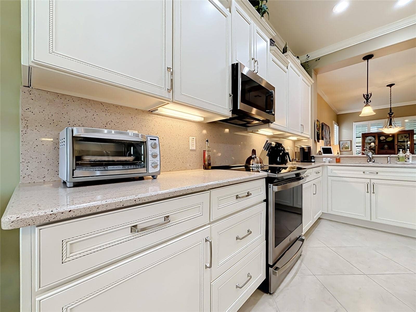 265 INDIAN WELLS AVENUE, Poinciana, FL 34759 Induction Range