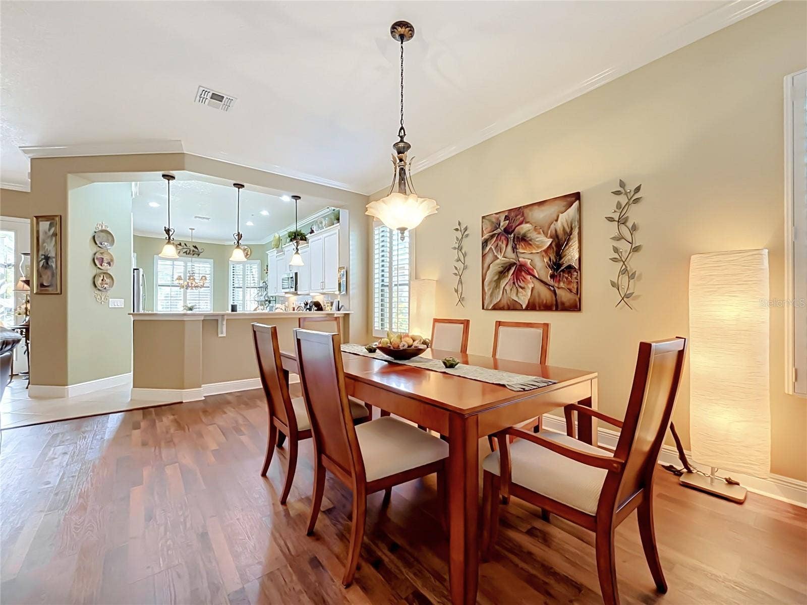 265 INDIAN WELLS AVENUE, Poinciana, FL 34759 Dining Area w/ LVP Flooring